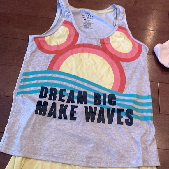 Disney Pajama Sets Pink and Yellow - Picture 3 of 12